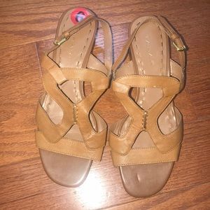Tahari Sandals